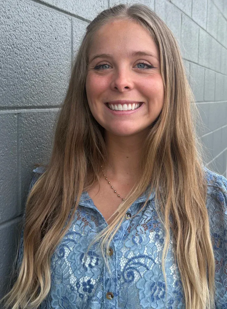 Chloe Fondren, RBT, ABA Intern