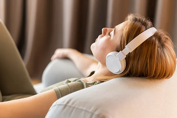 Neurofeedback therapy session with brain monitoring